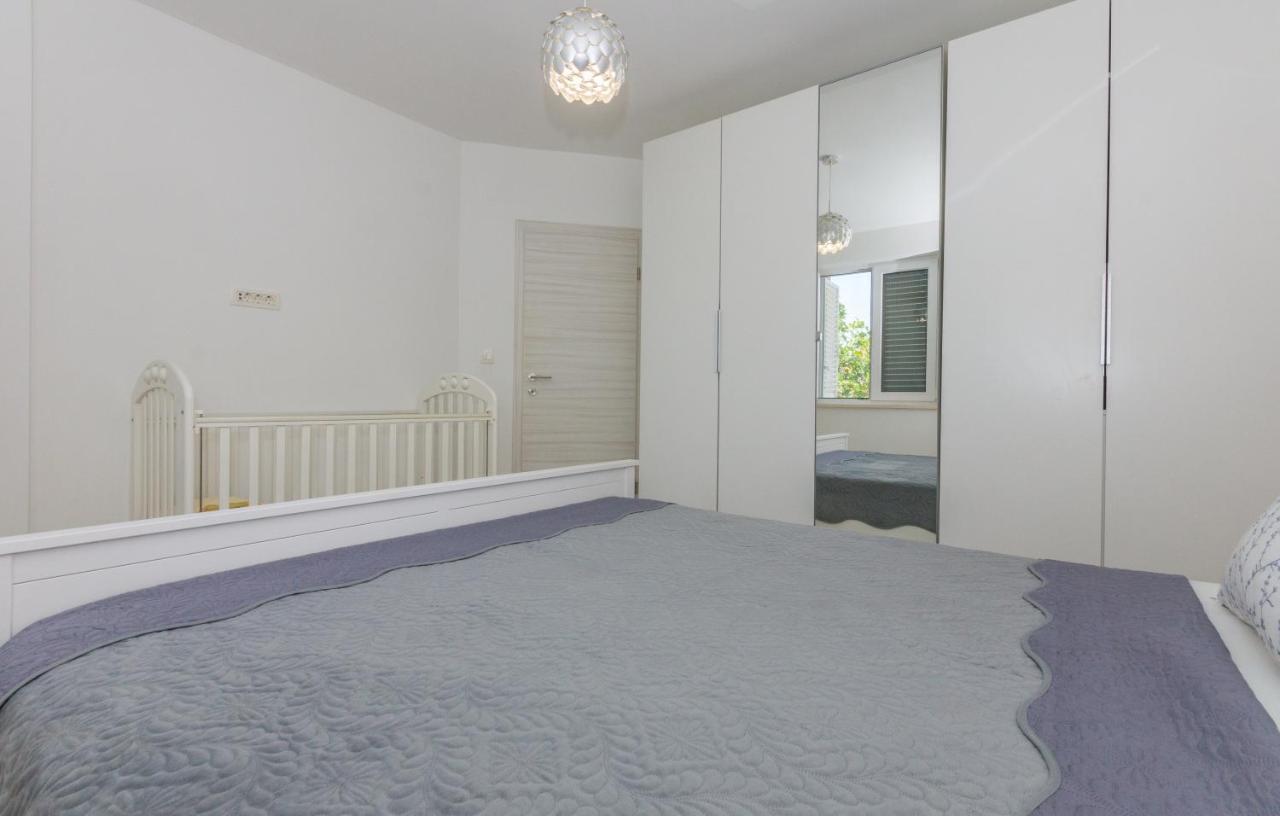 Adria Krk Apartment 크르크 외부 사진