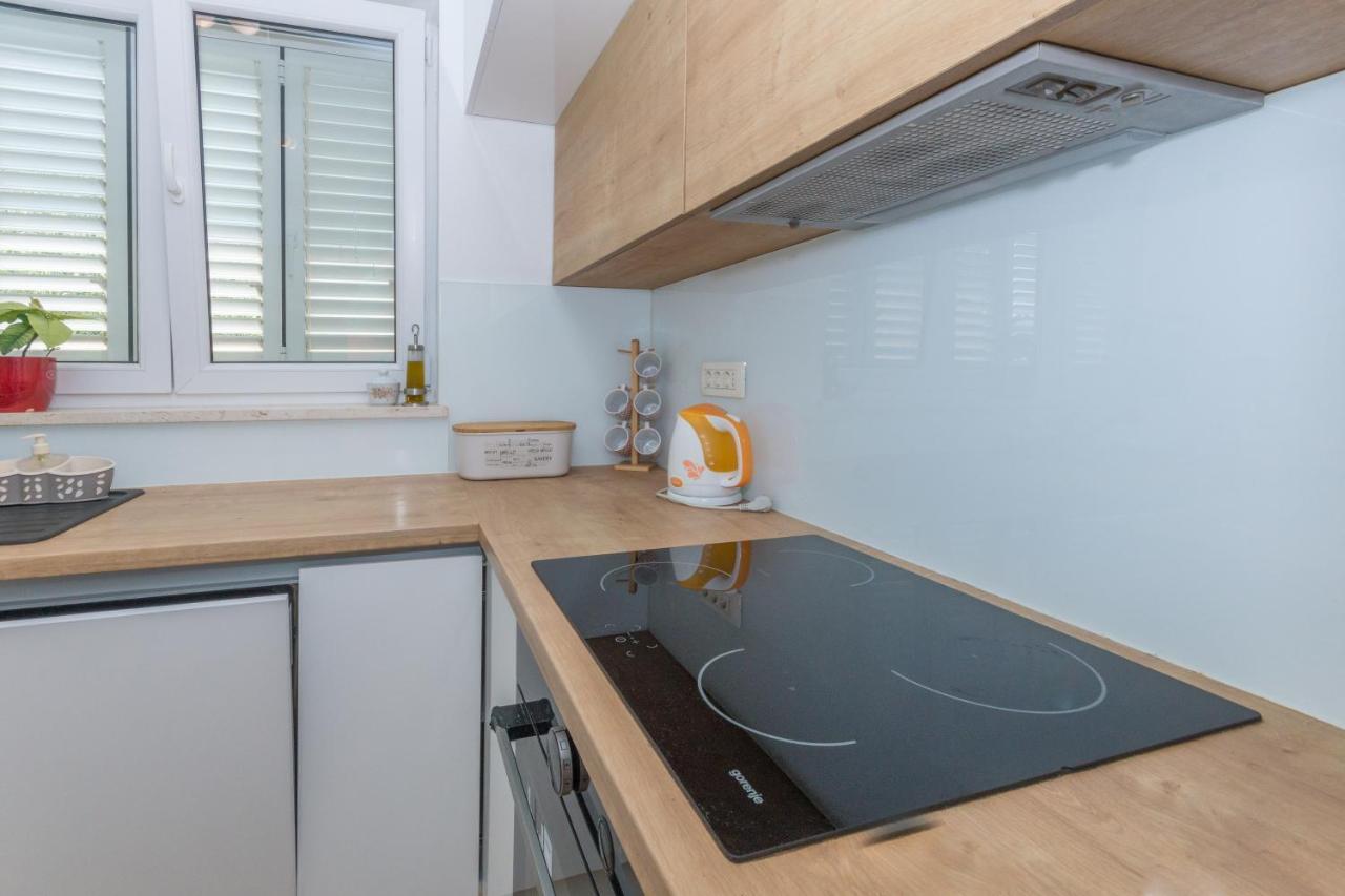 Adria Krk Apartment 크르크 외부 사진
