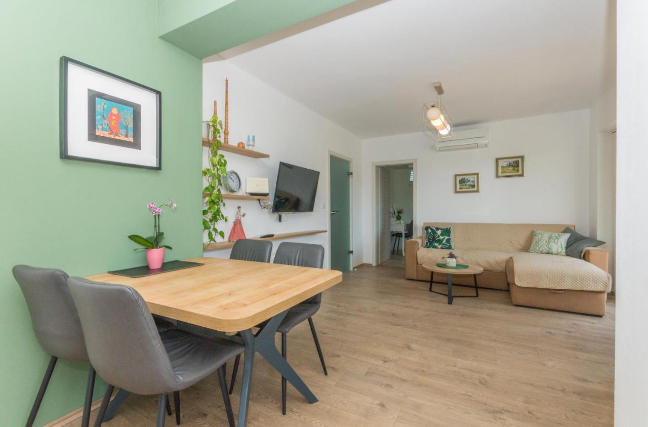 Adria Krk Apartment 크르크 외부 사진
