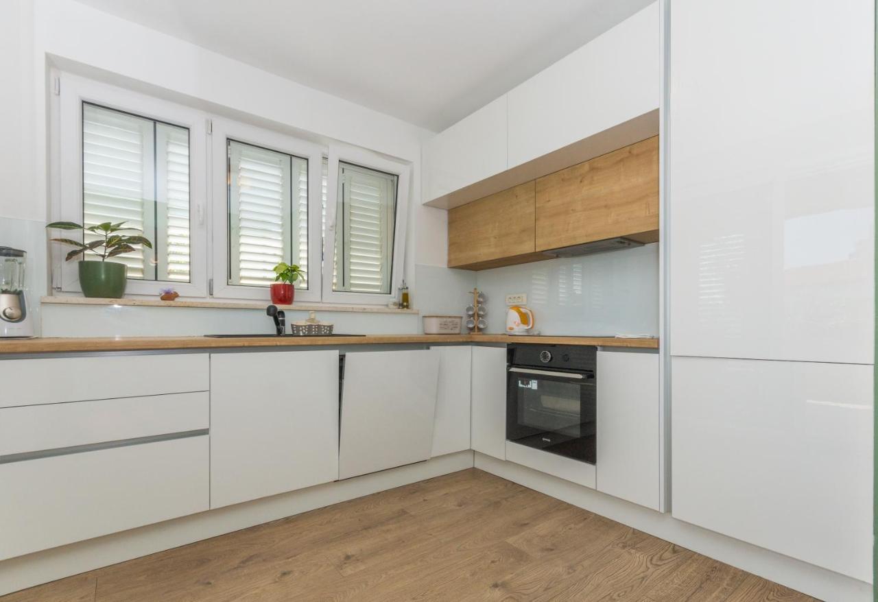 Adria Krk Apartment 크르크 외부 사진