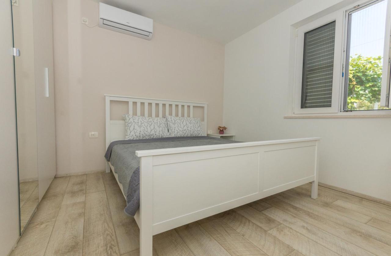 Adria Krk Apartment 크르크 외부 사진