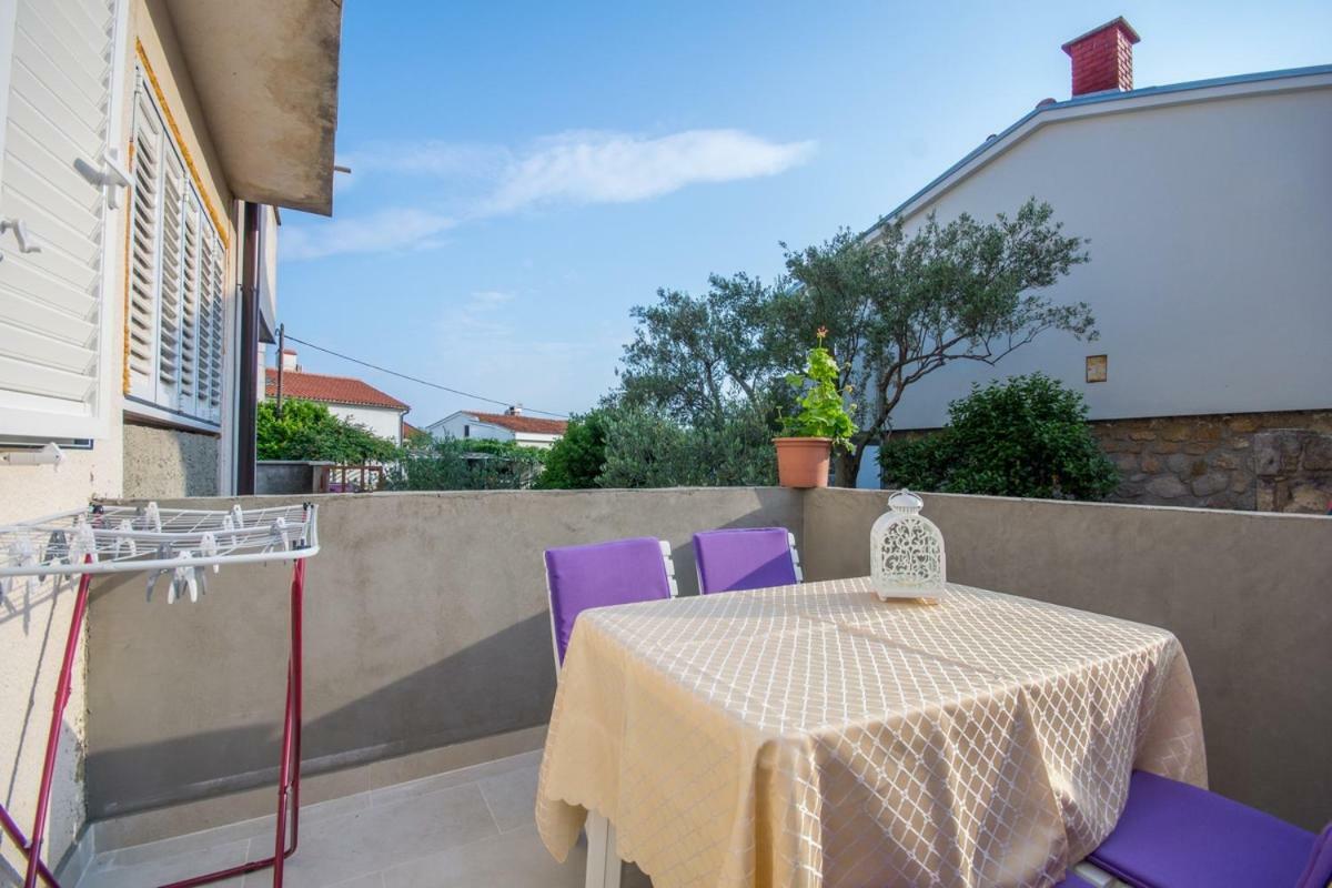 Adria Krk Apartment 크르크 외부 사진